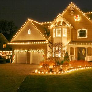 Slice It Landscaping Service - Residential Winter Services: Residential Holiday Lighting
