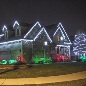 Slice It Landscaping Service - Residential Winter Services: Residential Holiday Lighting
