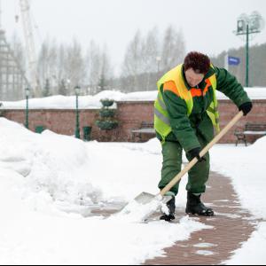 Slice It Landscaping Service - Commercial Winter Services: Snow Removal (shovelling)